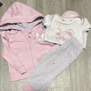 Under Armour Pink Baby Outfit Set-Play